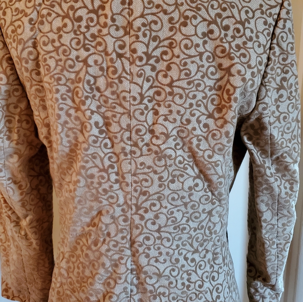 Jacket - Picture 3 of 4